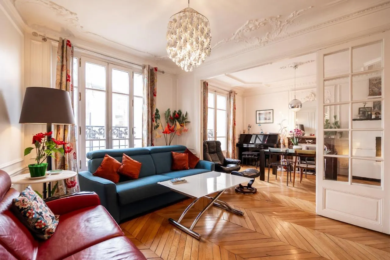 Veeve - Vivid, Vivace Apartment Paris